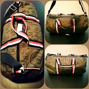 Tommy Hilfiger Duffle Bag (Medium)